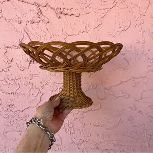Woven Rattan Wicker Pedestal Bowl Centerpiece Fruit Basket